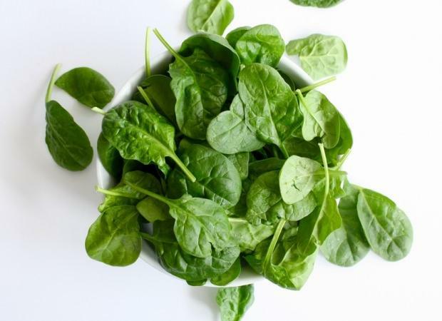 Tips for rengjøring av spinat