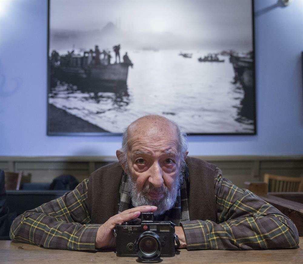Den kjente fotografen Ara Gülers liv blir en film!