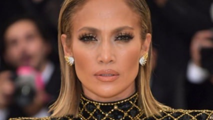 Jennifer Lopez sin ring har blitt latterliggjort!