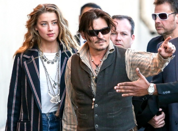 Respons fra bankende skandale fra Johnny Depp
