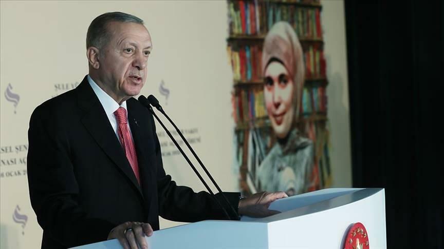 President Erdoğan talte ved åpningen av Şule Yüksel Şenler Foundation