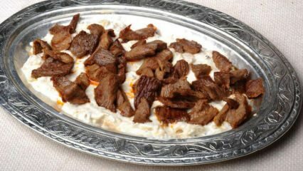 Hvordan lage deilig Ali Nazik kebab?