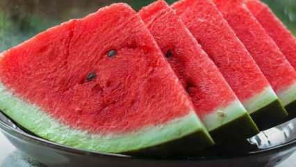 Hvordan oppdage en dårlig vannmelon? Se opp for vannmelonforgiftning! Symptomer på vannmelonforgiftning
