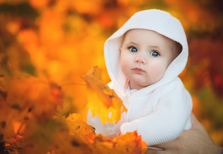 Hvordan skal babyer være kledd i høstsesongen?