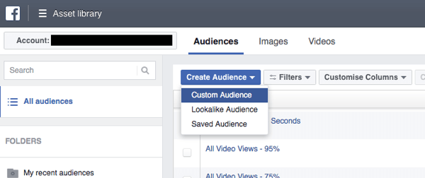 I Facebook Ads Manager klikker du på Create Audience og velger Custom Audience fra rullegardinlisten.
