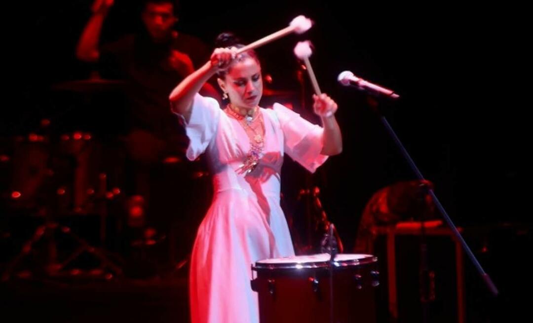 Emel Mathlouthi 'Jeg dedikerer min Istanbul-konsert til palestinere'