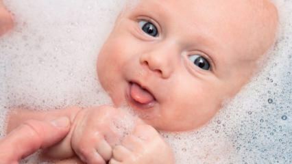 Er det skadelig å vaske babyer med salt? Hvor kommer antall nyfødte babysalting fra?