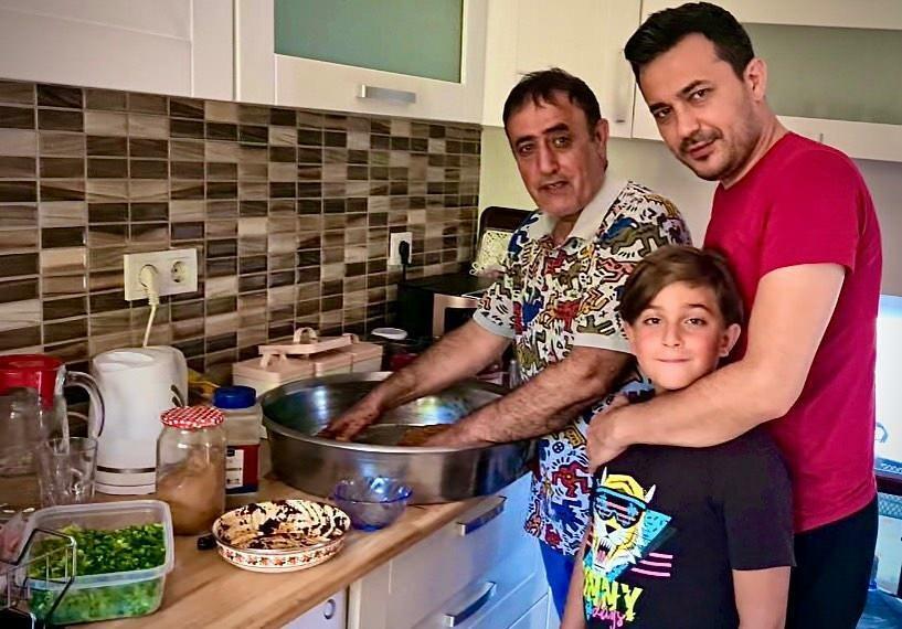Mahmut Tuncers sønn Umut Tuncer og hans barnebarn