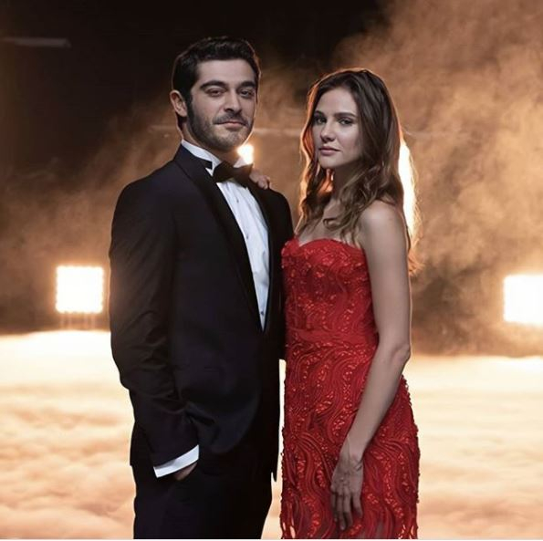 Hvem er med i rollen til Maraşlı TV-serien? Hva er temaet for Maraşlı TV-serier?