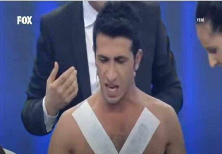 Mustafa Ersin Arıcı fra Impossible Karaoke-konkurransen