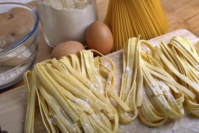 Slik lager du pastadeig hjemme