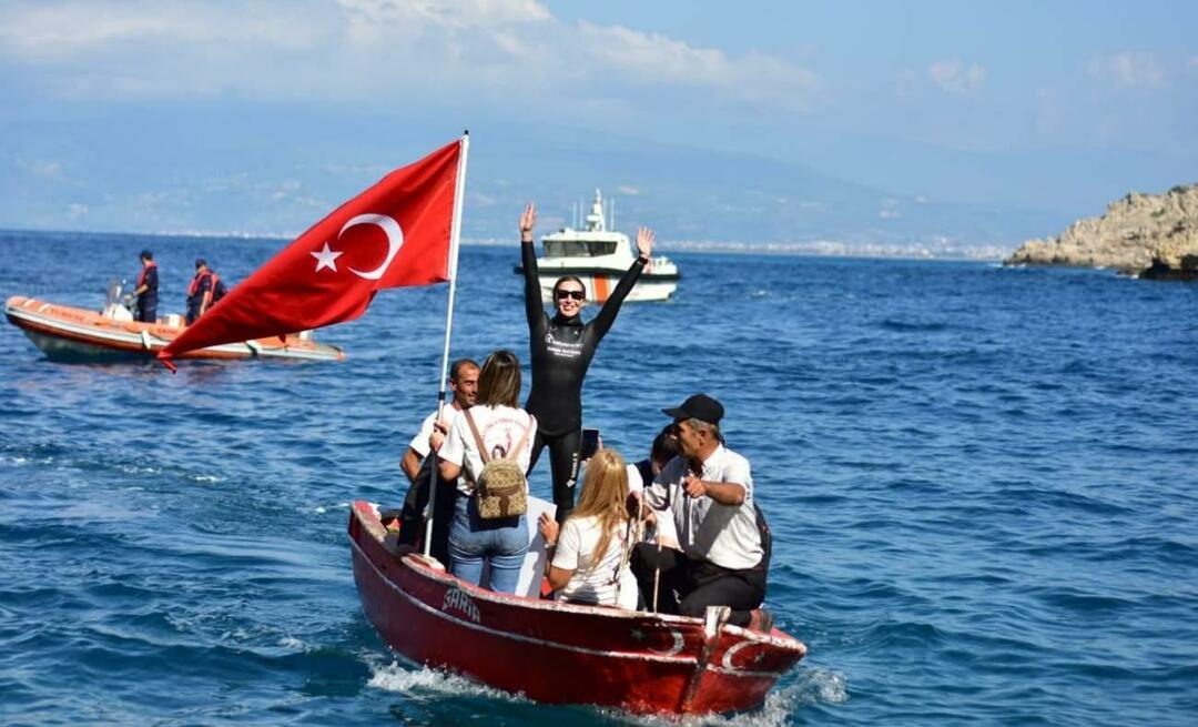 100-årsjubileet for republikken av Şahika Ercümen. Ny verdensrekord inne!