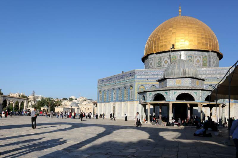 Masjid al-Aqsa forberedte seg på Ramadan med frivillig arbeid fra hundrevis av palestinere