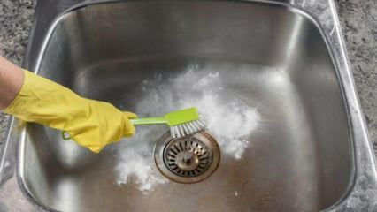 Hvordan rengjøre en vask i rustfritt stål? 