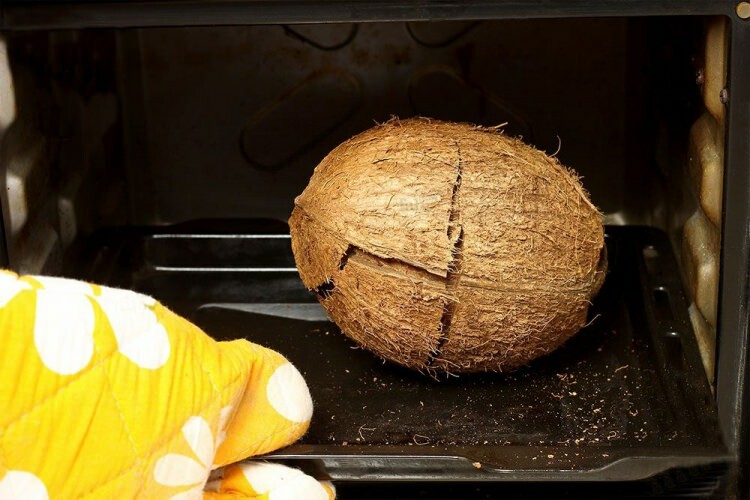 Hvordan kutte kokosnøtt?