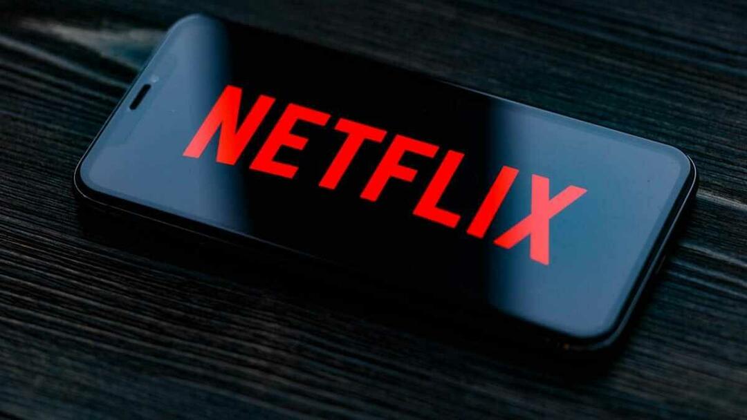 Dårlige nyheter for de som deler Netflix-passordet! Det vil nå anses som en forbrytelse