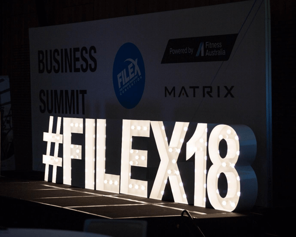 Hvordan markedsføre live-arrangementet ditt på Facebook, eksempel på en live-hashtagg på # filex18