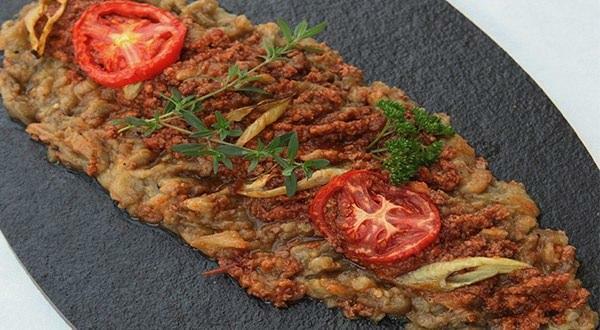 Hvordan lage den deilige deilige "Sogürme Kebab"? Enkleste Söğürme Kebab-oppskrift