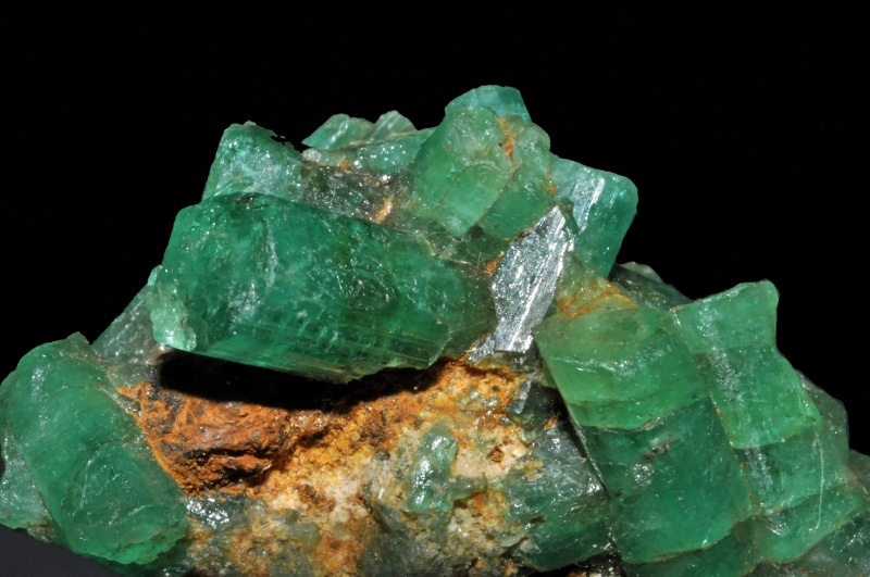 Hva er smaragdstein og hvordan er den dannet? Ukjente egenskaper ved smaragdstein ...