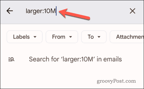 Angi kriterier for e-poststørrelse i Gmail-søkefeltet på mobil