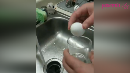 Han kokte det kokte egget med en slik teknikk.