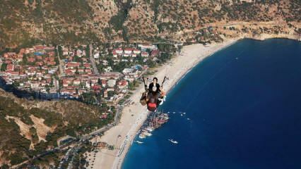 Mens paragliding likte "tyrkisk kaffe og tyrkisk glede"!