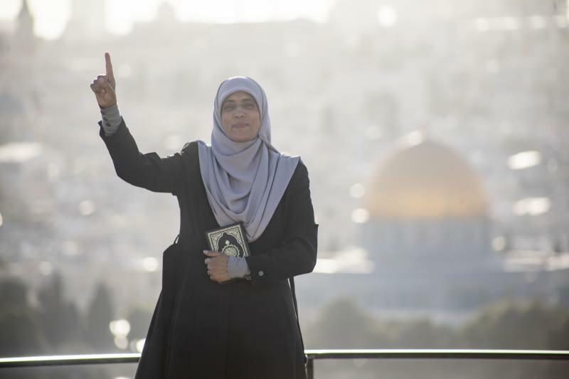 Frivillig kvinnelig vakt for Masjid Al-Aqsa: Aqsa til hennes død ...