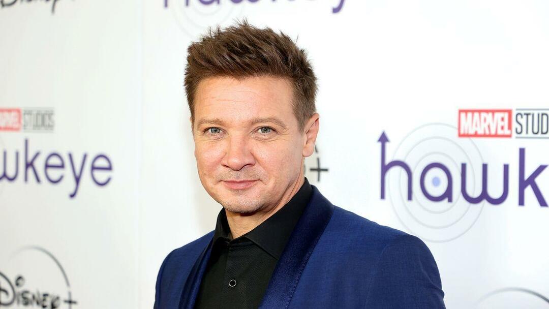 Følelsesmessig deling fra Jeremy Renner! Marvels Hawkeye snøplog