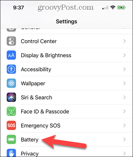 Trykk på Batteri på skjermbildet for iPhone-innstillinger.