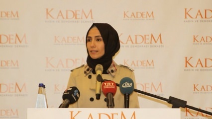 Sümeyye Erdoğan Bayraktar deltar på KADEM-åpningen