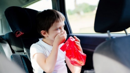 Hva bør gjøres for barn som holder kjøretøy?