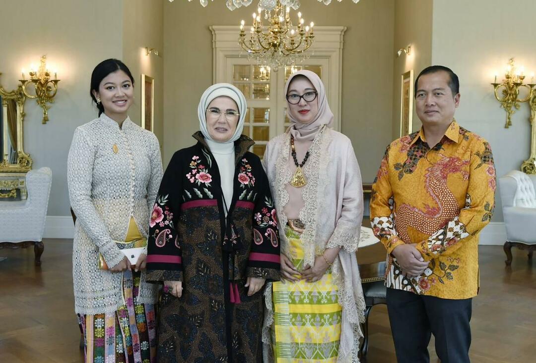 Emine Erdogan Indonesia