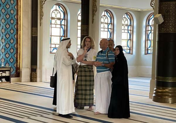 Turister i Qatar møter islams skjønnhet