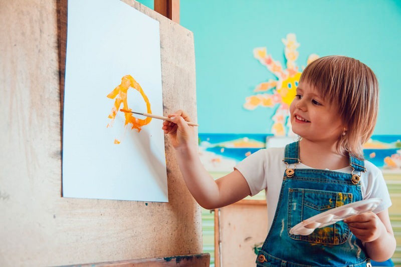 Akvarellaktiviteter for barn! Naturlig akvarellfremstilling