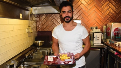 Yusuf Güney åpnet kyllingbutikken i Çengelköy!