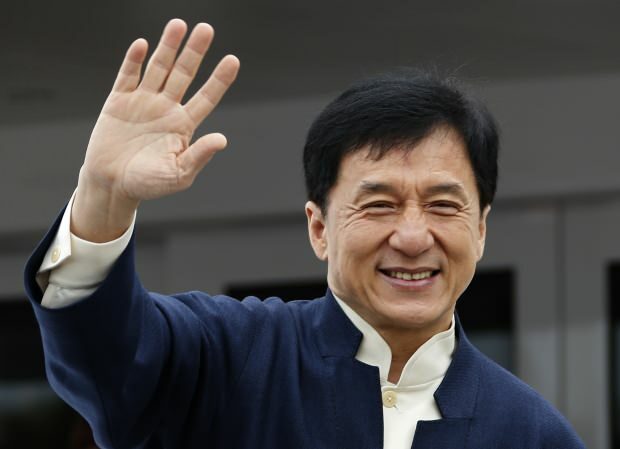 Den berømte skuespilleren Jackie Chan angivelig i karantene fra coronavirus! Hvem er Jackie Chan?
