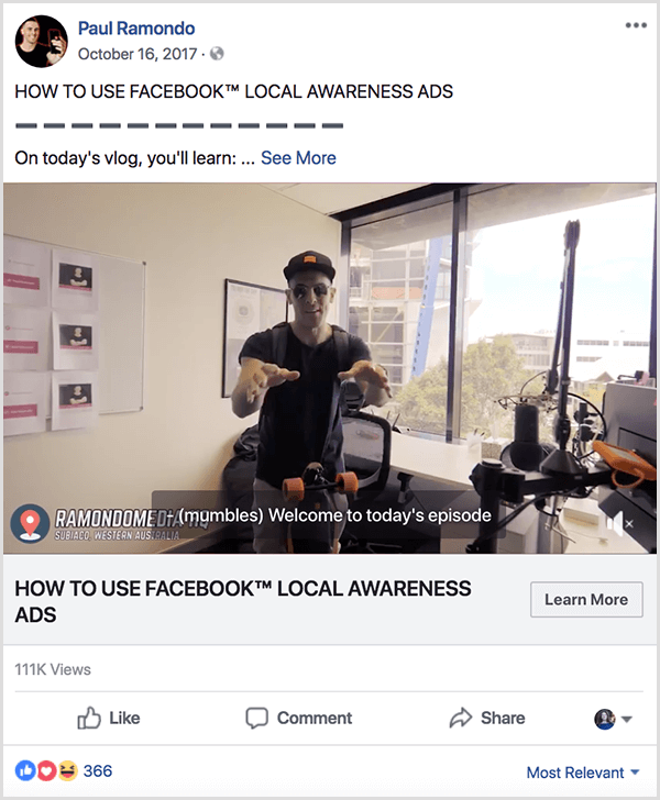 Paul Ramondo vlog lagt ut på Facebook har teksten Hvordan bruke Facebook Local Awareness Ads. Under denne tittelen er teksten On Today's Vlog, You're Learn... Videoen viser Paul som står bak et L-formet skrivebord i et vinduskontor. Han har baseballcap og svart t-skjorte.