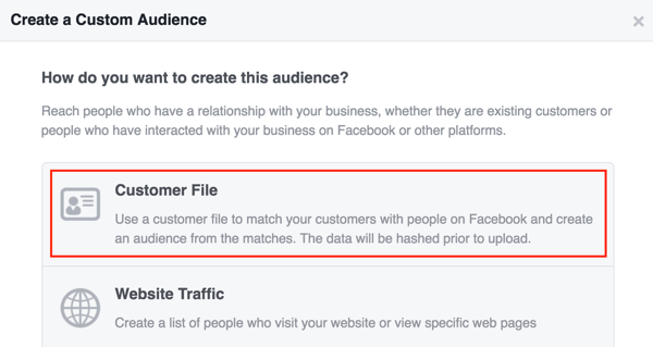 Lag et Facebook-tilpasset publikum ved hjelp av en kundeliste.