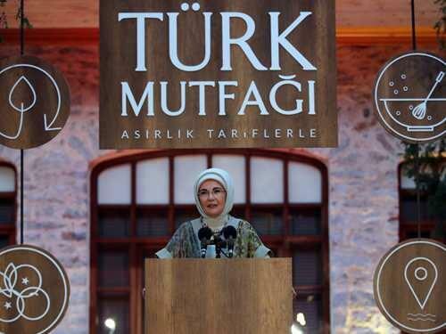 Tyrkisk mat med hundreårsoppskrifter Kandidater i 2 kategorier