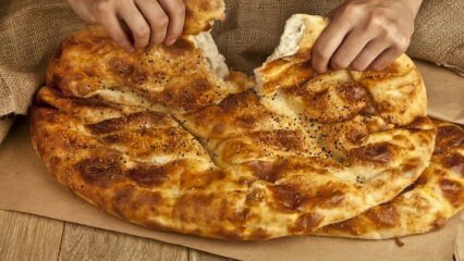 Hvor mange kalorier i en fjerdedel Ramadan pita? Ramadan pita-oppskrift uten vekt! Spiser pitta på sahur ..