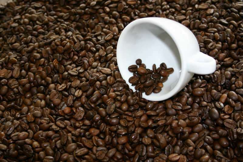 Hvor å kjøpe kvalitets kaffebønner