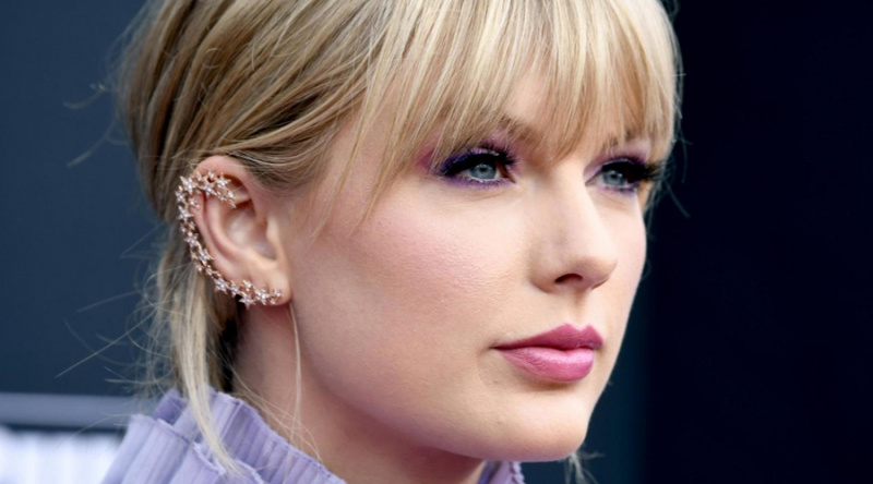 Taylor Swifts uttalelse ga en uttalelse: Menneskeheten er mer enn noen gang ...