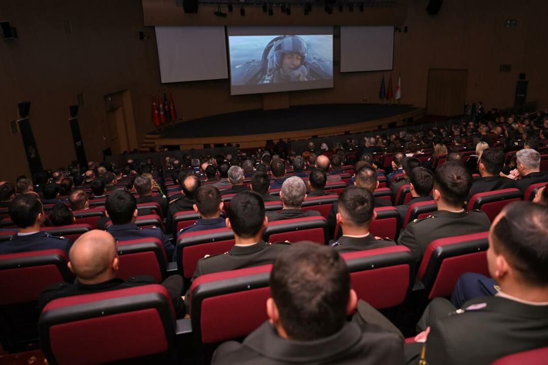 Ankara-premiere på TV-serien Hür 