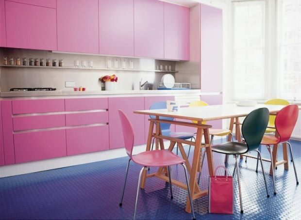 rosa blå kjøkken dekorasjon