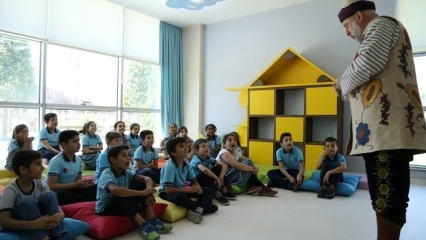Meddah-show til barn fra Gaziantep Metropolitan Municipality