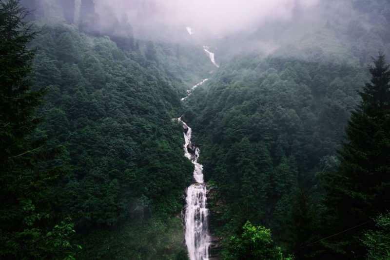 Scener fra Gelintülü-fossen