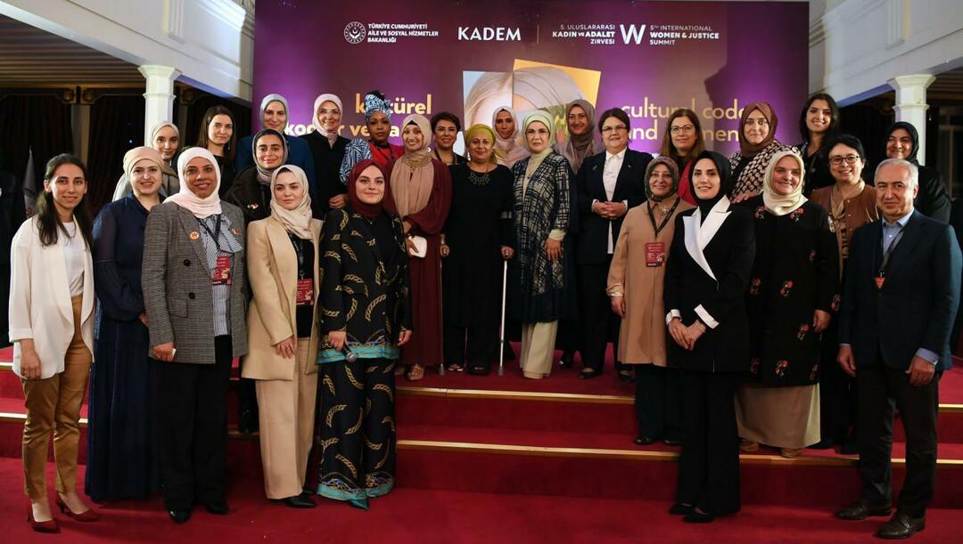 Emine Erdogan er den femte presidenten i KADEM. Han berørte viktige spørsmål på det internasjonale toppmøtet for kvinner og rettferdighet!