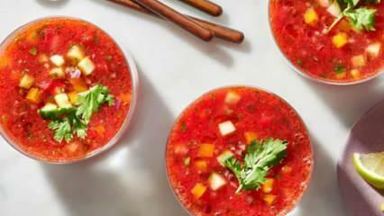 Hvordan lage fantastisk vannmelonsuppe? Oppskrift på vannmelon suppe