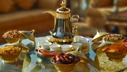 Er det å drikke te på sahur tørst?