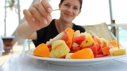 Når skal du spise frukt i dietten? Får sen spising av frukt vekt?